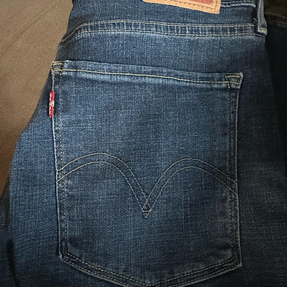 Levi’s Classic Boot cut size 10/30 EUC - Picture 9 of 10